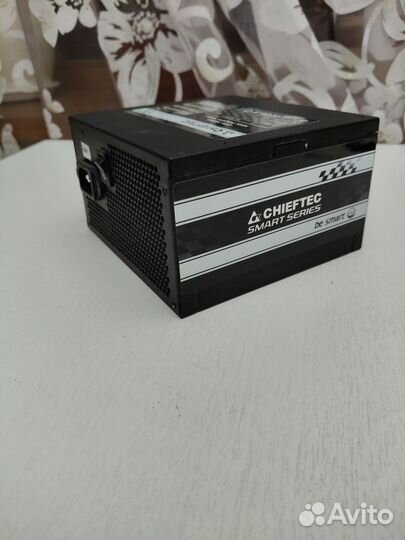 Блок питания chieftec 700w