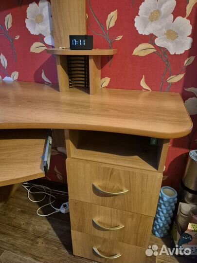 Компьютерный стол бу