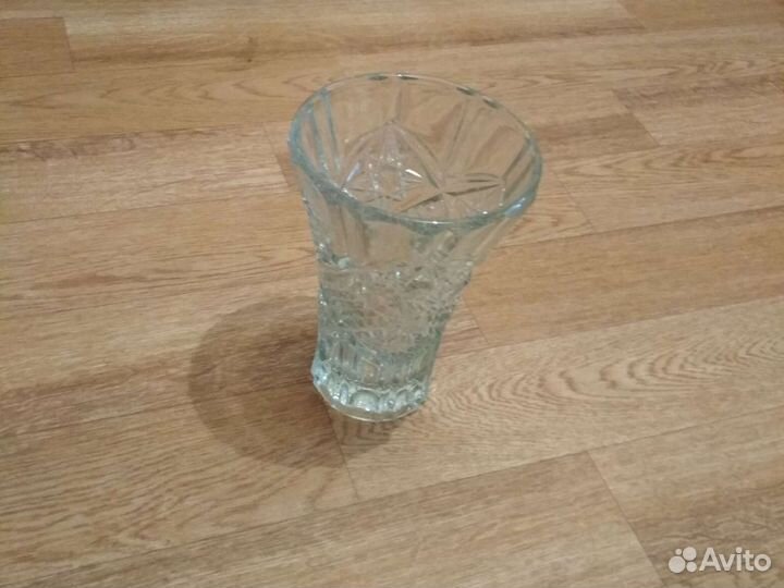 Хрустальные вазы
