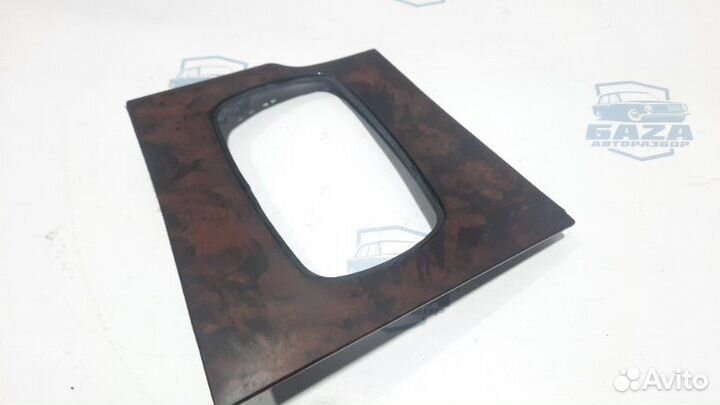 Накладка консоли АКПП Audi A8 D2 AUW 1999