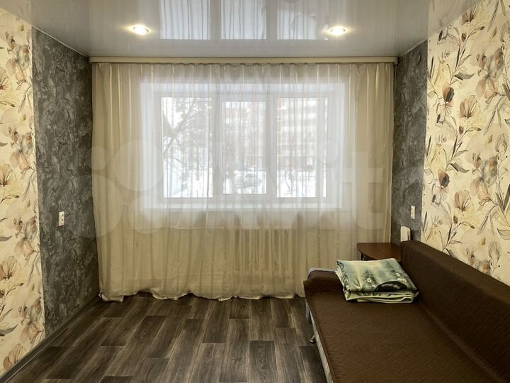 1-к. квартира, 43 м², 1/4 эт.