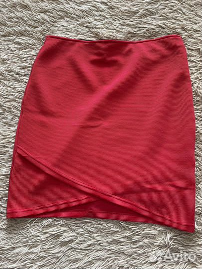 Отдам даром женские вещи