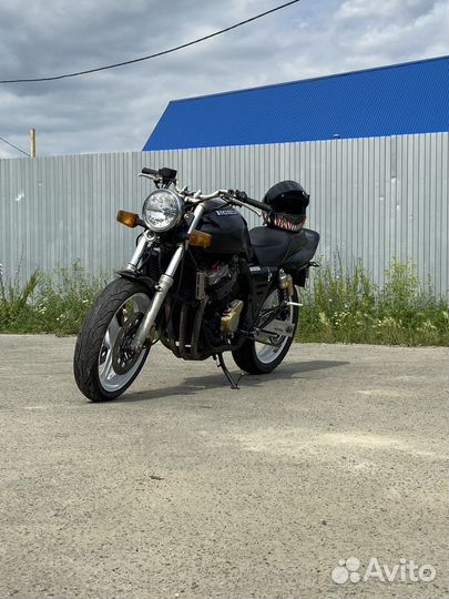 Honda CB 400 SF