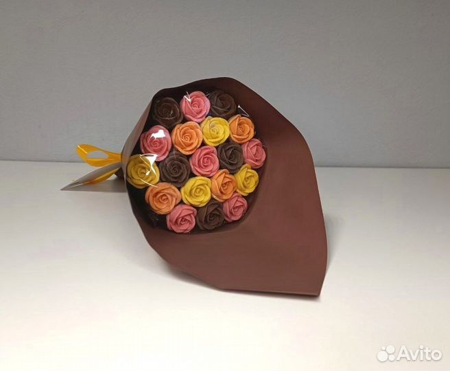 Розы из Бельгийского Шоколада - 19 шт в Букете