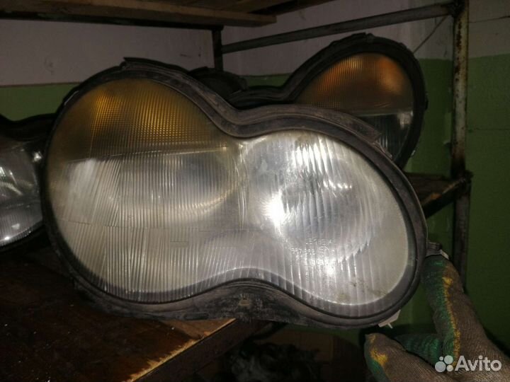 Фара левая Мерседес С 203 / Mercedes C 203