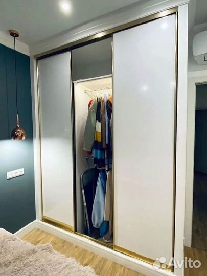 Раздвижная перегородка