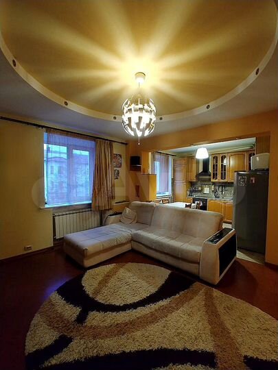 4-к. квартира, 97 м², 2/3 эт.
