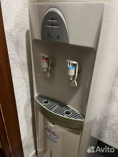 Кулер для воды