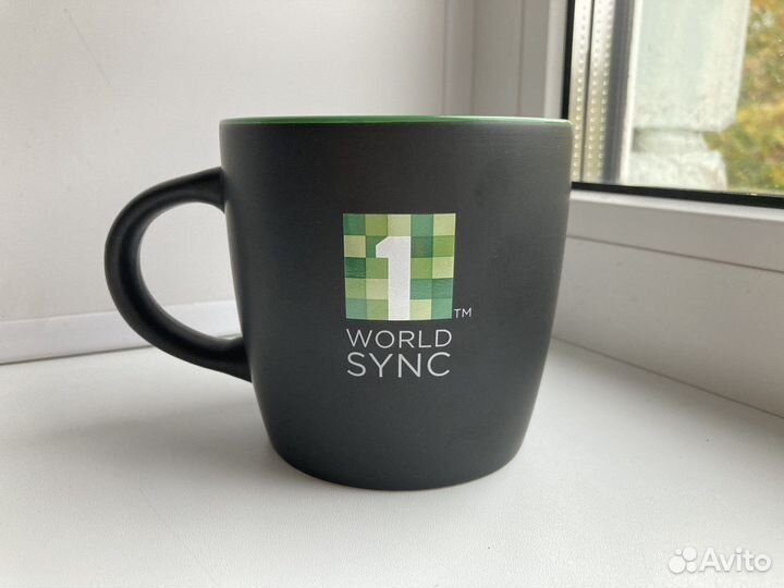 Черно-зеленая кружка MyCup Intro