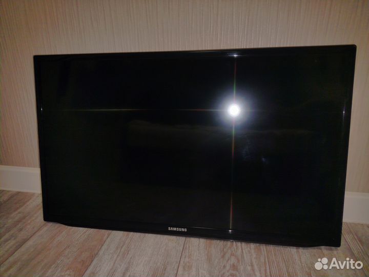 Телевизор samsung LED 32