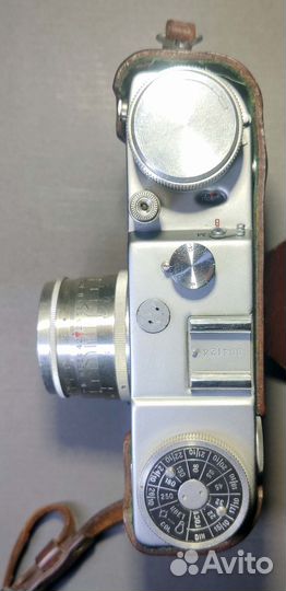 Пленочный фотоаппарат 