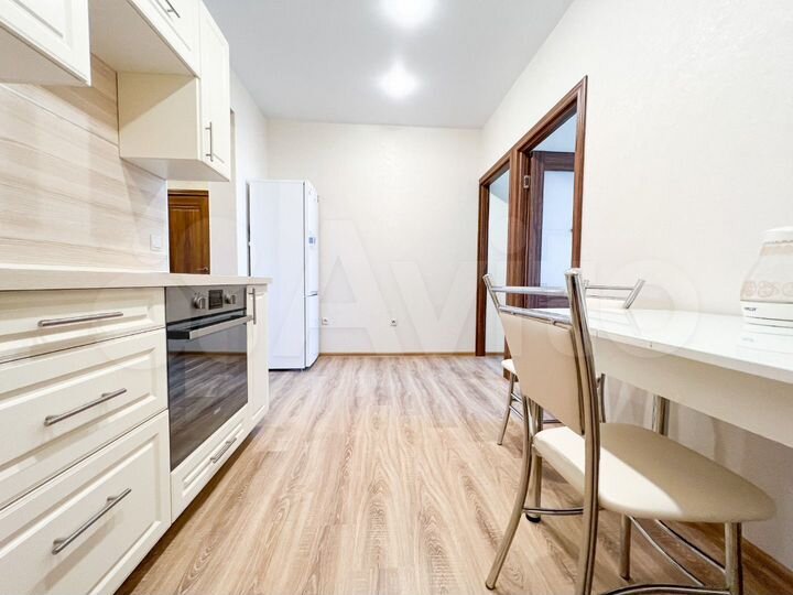 2-к. квартира, 44 м², 9/16 эт.