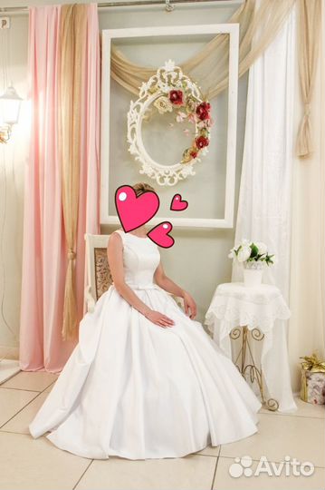 Свадебное платье 44 бу