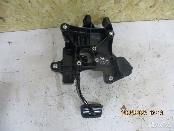 Педаль тормоза Шевроле Авео Т-300 1,6 АКПП