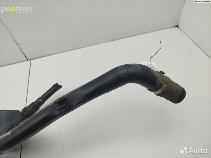 Б/У Б/У Горловина топливного бака Труба наливной