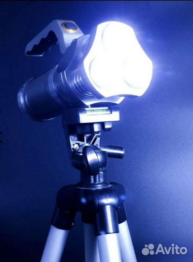 Дальнобойный Фонарь прожектор
