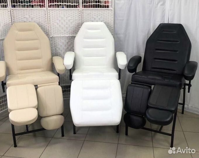 Педикюрное кресло черное