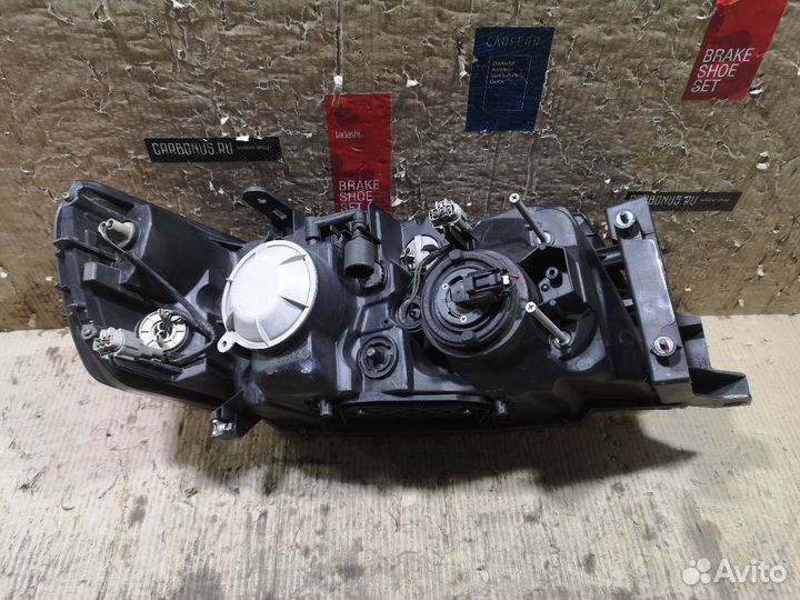 Фара левая Nissan Basara JU30