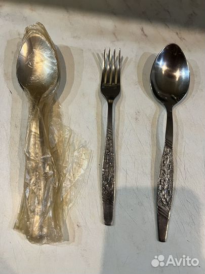 Столовые приборы