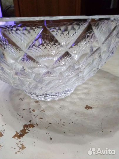 Хрустальная ваза