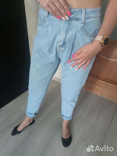 Джинсы mom новые