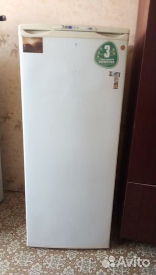 Продам морозильную камеру