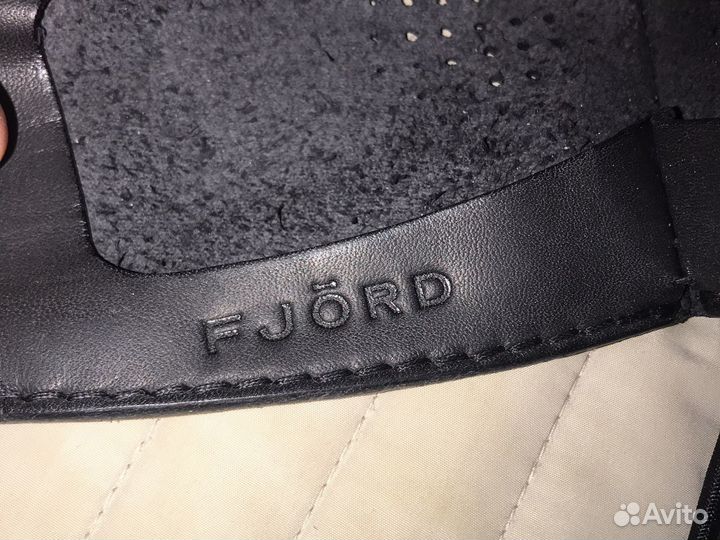 Маска лицевая. Кожаная