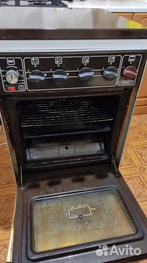 Газовая плита 4 конфорки