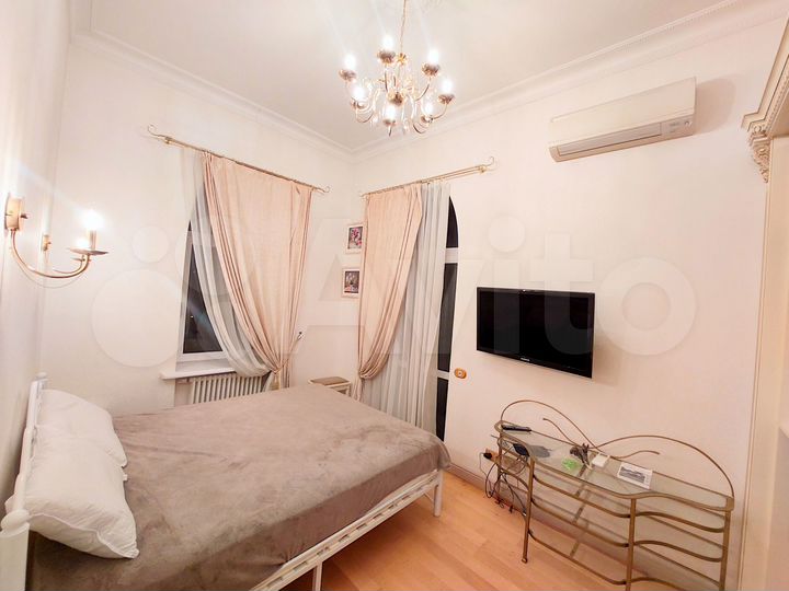 2-к. квартира, 33 м², 3/3 эт.