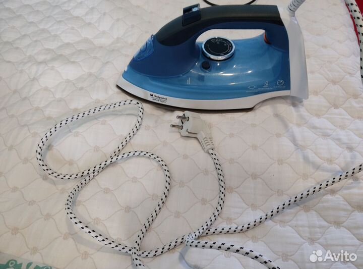 Утюг Hotpoint Ariston керамика, пар