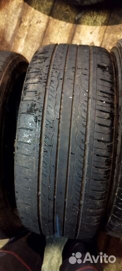 Kumho Solus KH17 215/45 R17 87H