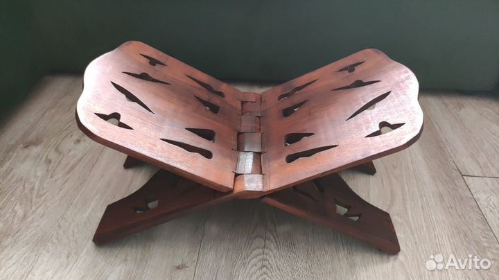 Подставка для книг