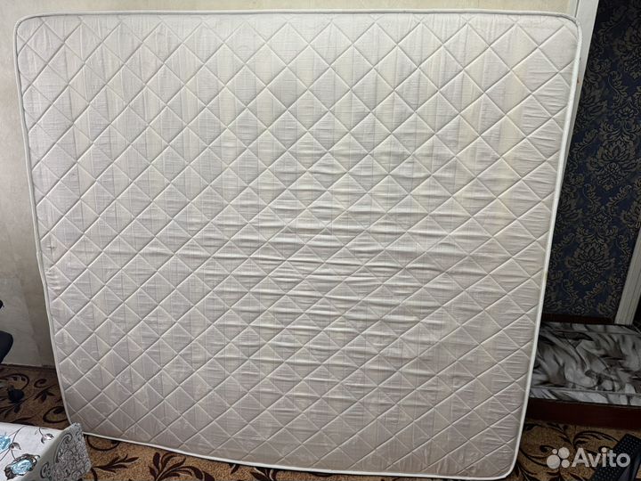 Матрас 180х200 бу