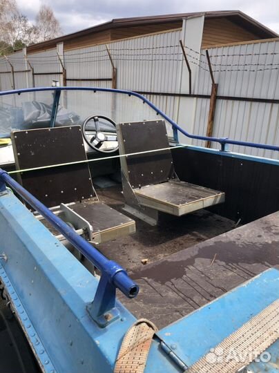 Моторная лодка Обь 3