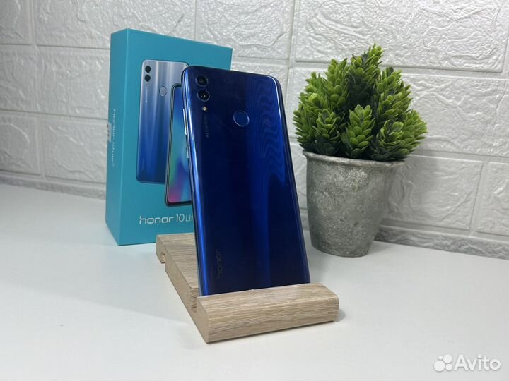 HONOR 10 Lite, 4/64 ГБ