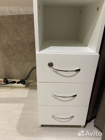Стол