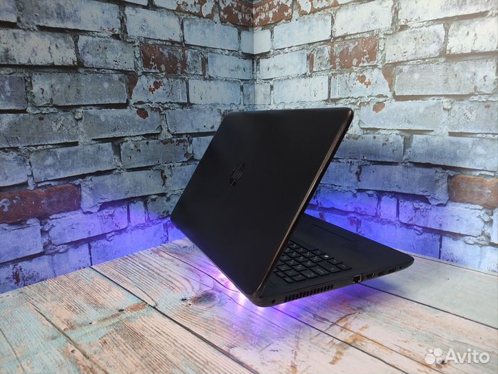 Игровой ноутбук HP core i3/16gb/r5m330
