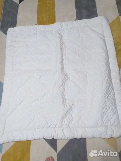 Детское одеяло в кроватку