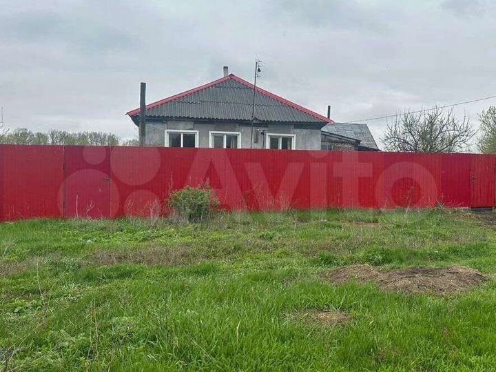 Дом 51,7 м² на участке 40 сот.