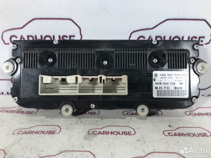 Блок управления климат-контролем Volkswagen Jetta