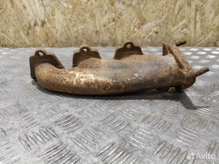 Коллектор выпускной правый Audi A6 c6 C6