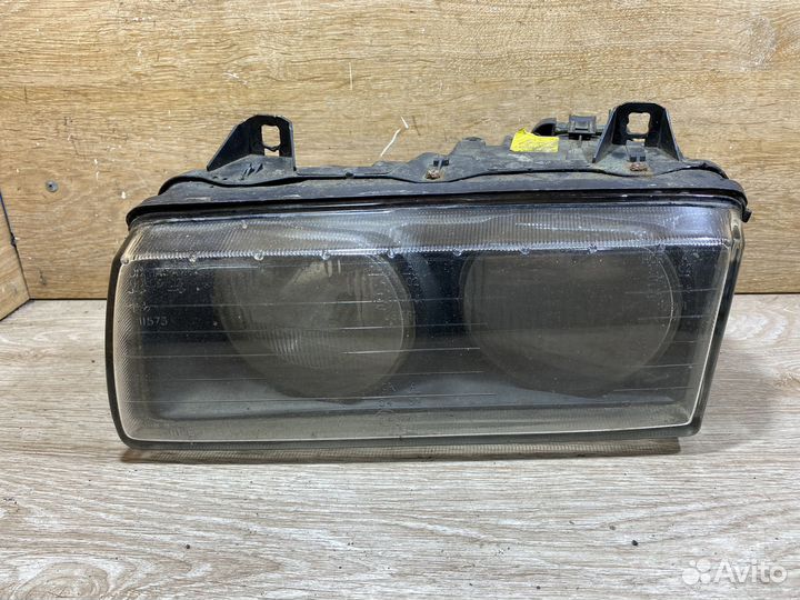 Фара передняя левая BMW E36 142350