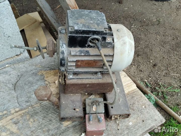 Двигатель асинхронный 380 бу