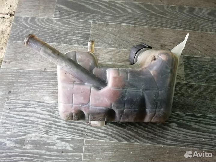 Бачок расширительный Рено Меган 2