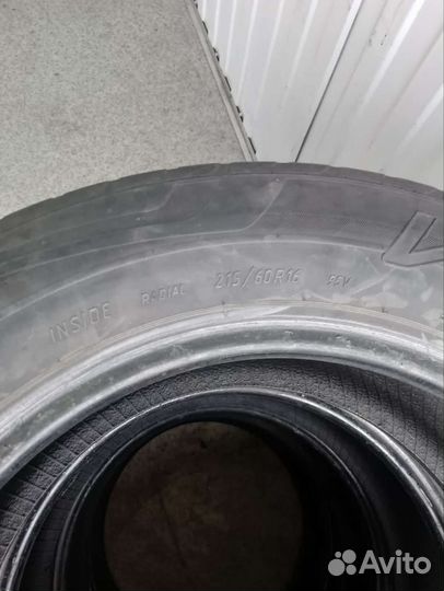 Viatti Strada Asimmetrico 215/60 R16
