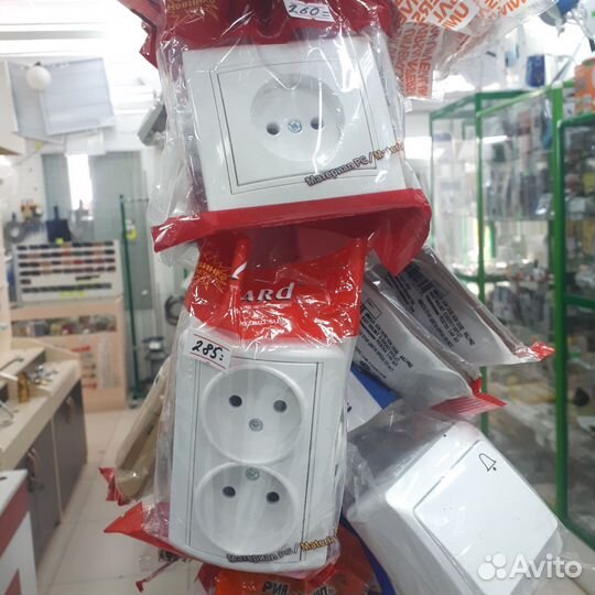 Розетки и выключатели Lezard