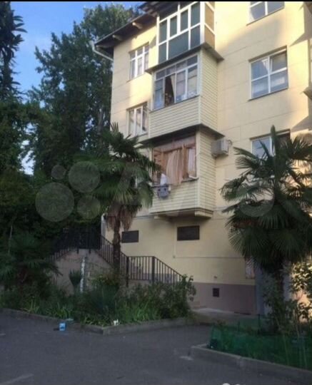 3-к. квартира, 74 м², 1/4 эт.