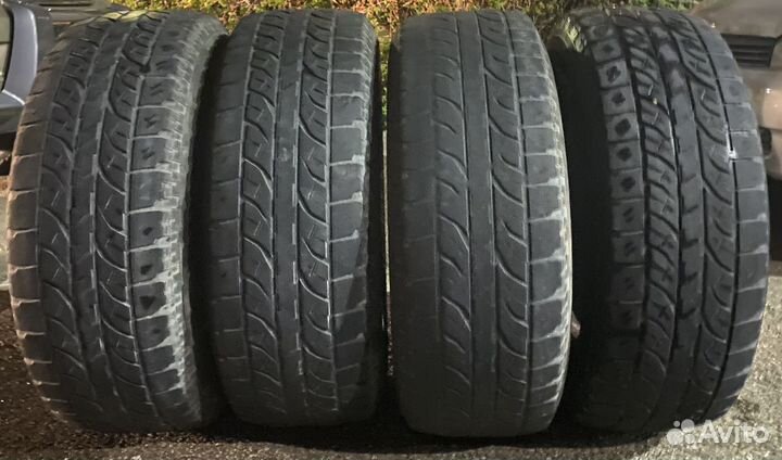 Yokohama Geolandar A/T G015 275/65 R17 115H
