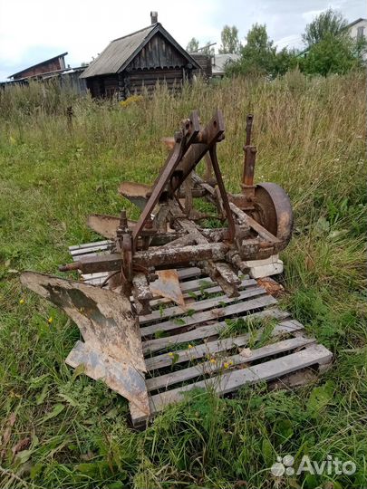 Плуг 3хкорпусный