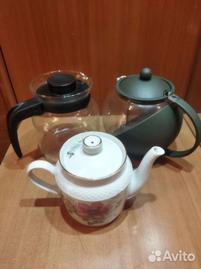 Сахарницы, чайники заварочные, молочники